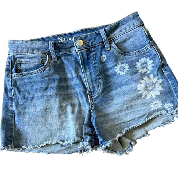 No Boundaries Floral Denim Shorts - Size 7 - Picture 1 of 4